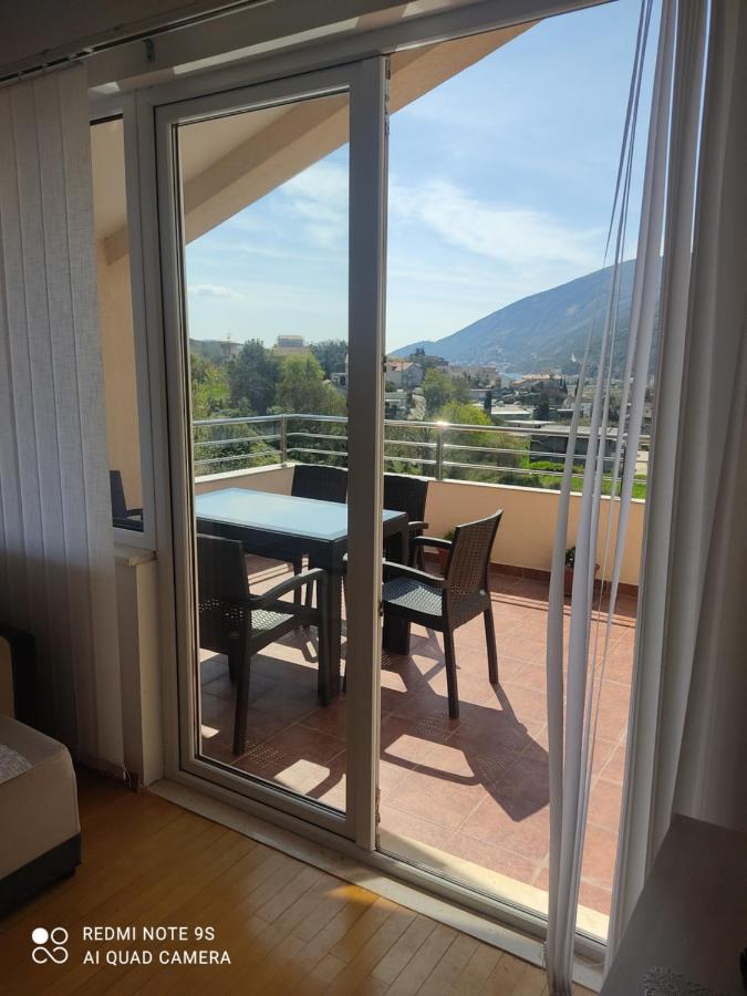 Jovana -- Porodicni Apartmani Igalo Herceg Novi Exterior photo